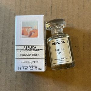 Maison Margiela “bubble bath”  7 ml sample bottle